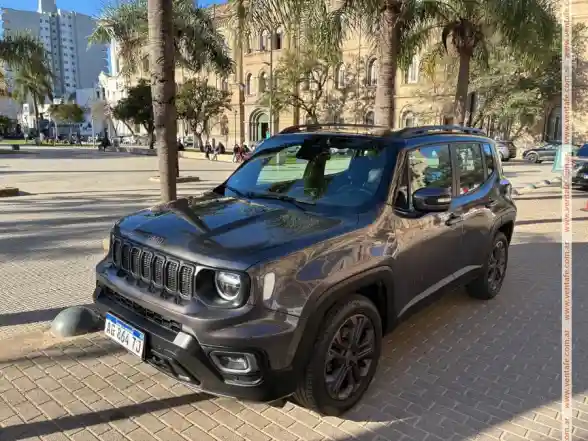 Jeep RENEGADE S . 1.3 T / MANO 44 MIL KM  AÑO 24. - foto 1