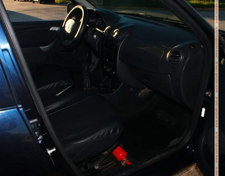 Renault Sandero - foto 3