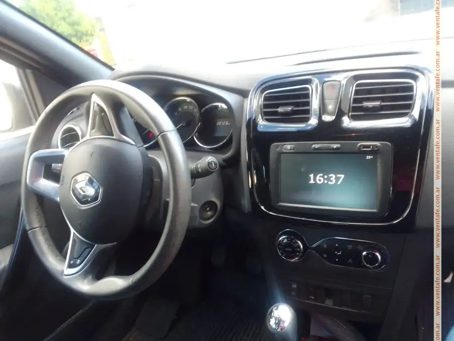 Renault Sandero Intens 1.6  2026 - foto 3