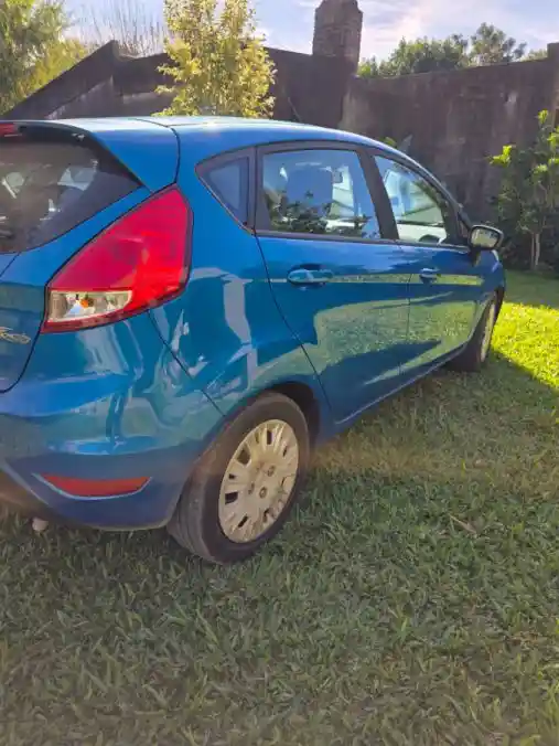 Ford Fiesta Kinetic S 2014  2014 - foto 5