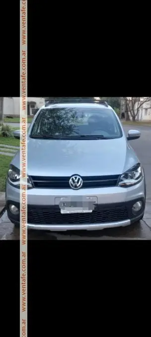Volkswagen Suran Cross. 60000 Km. Dueño Directo  2014 - foto 4