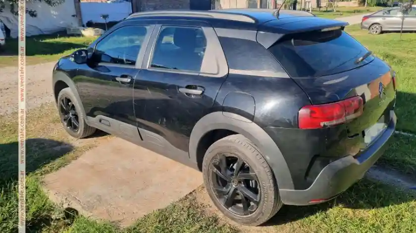 Citroën C4 Cactus - foto 1