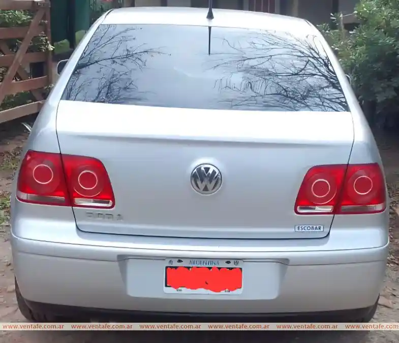 Volkswagen Bora Único Impecable  83000 Km Reales - foto 1