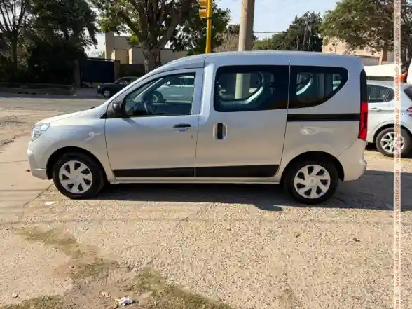 Renault Kangoo Life Ii 1.6 Sce 27.000 Km.  2023 - foto 1