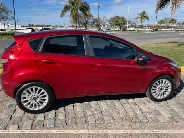 Ford Fiesta Se Plus 2016  2016 - foto 2