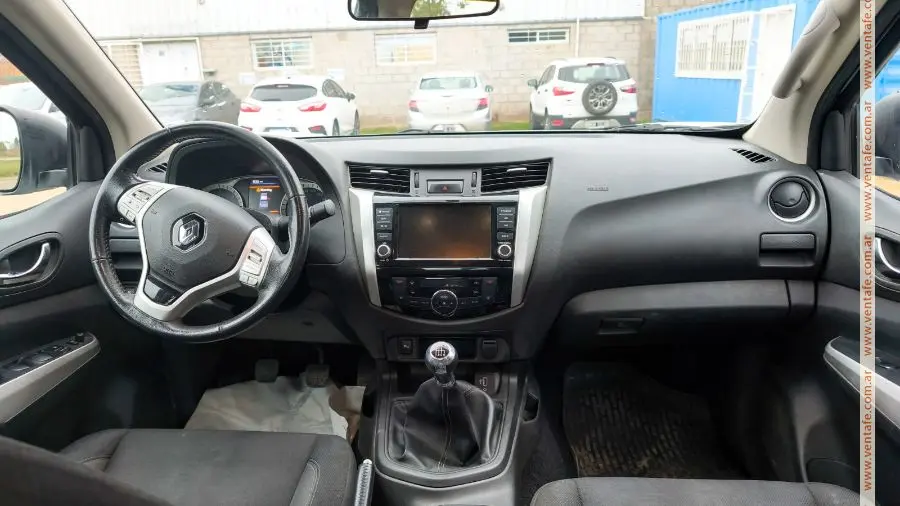Renault Alaskan Intens 4X2 Mt - foto 4