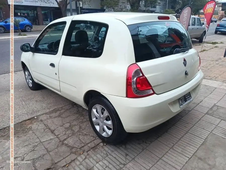Renault Clio Mio 1.2 3P Confort Año 2013  2013 - foto 4