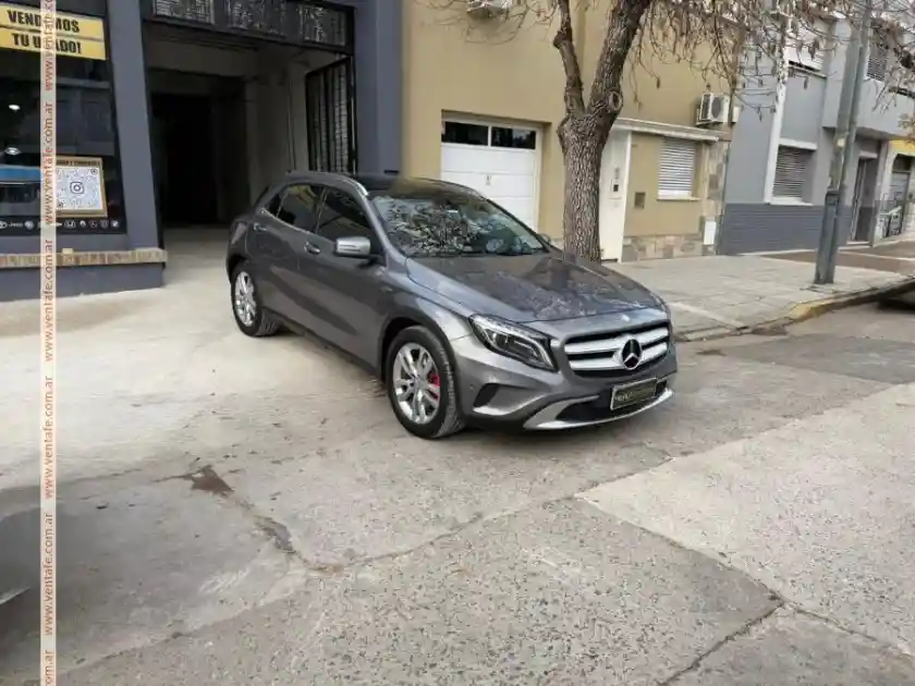 Mercedes-Benz Gla 250 - Impecable ..!!!  2015 - foto 2