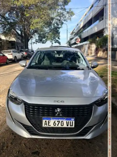 Peugeot 208 1.6 Like Pack  2021 - foto 1