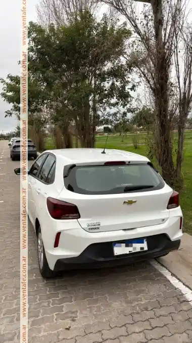 Chevrolet Onix LT Tech 65000 km - foto 1