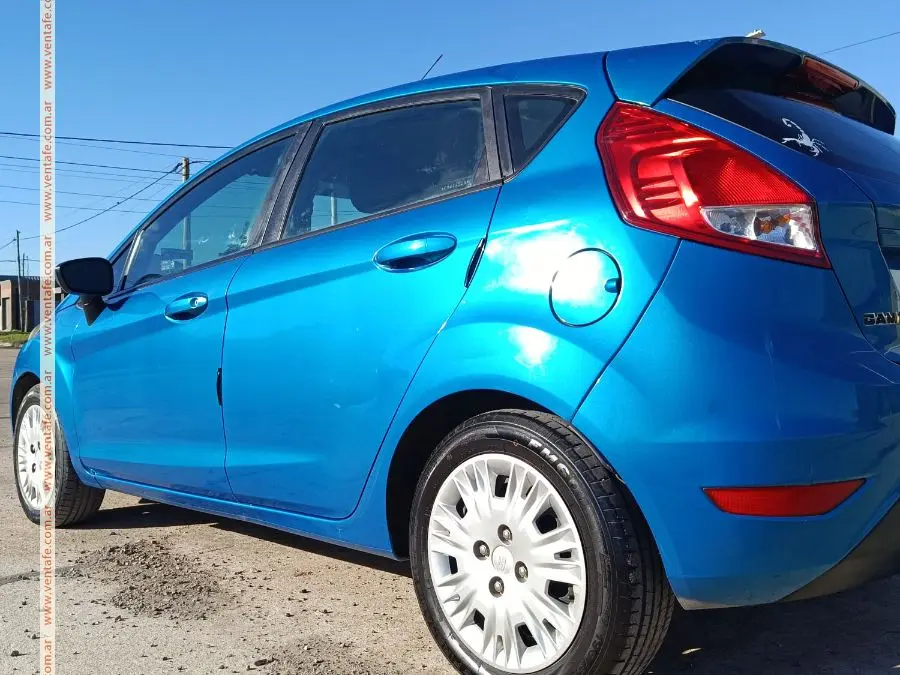 Ford Fiesta Kinetik  2015 - foto 2