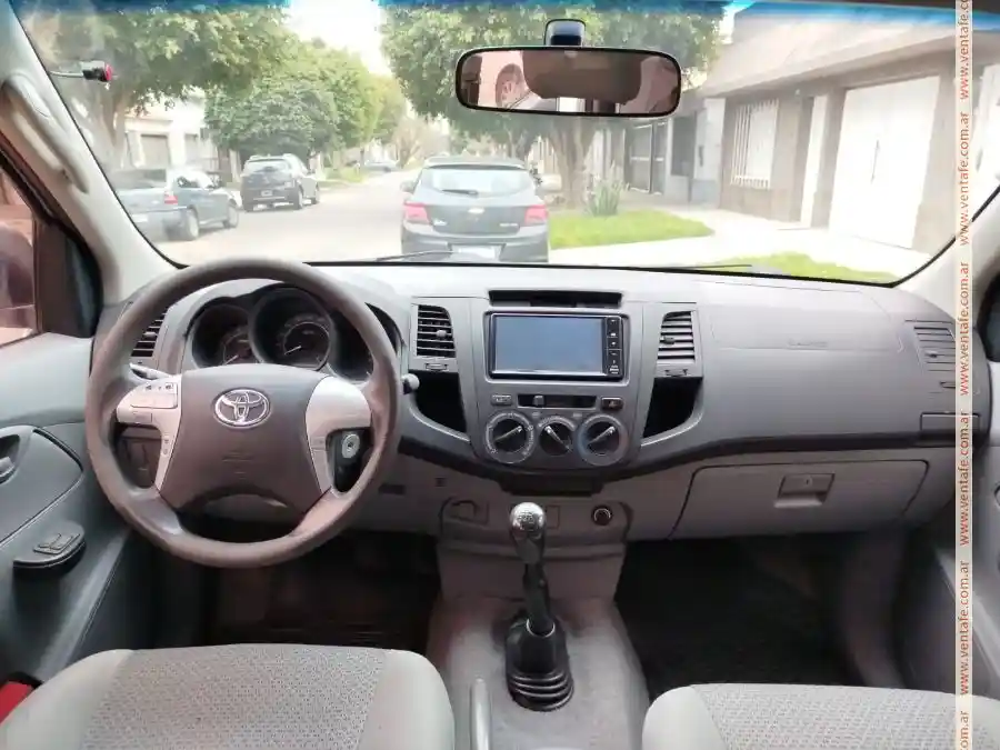 Toyota Hilux 2.5 Dx Pack  2010 - foto 3
