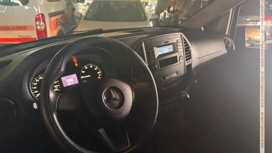 Mercedes-Benz Vito Tourer Excelente Estado 2016 8+1  2016 - foto 5