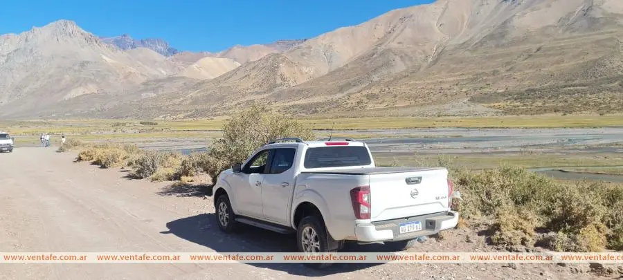 Nissan Frontier Xe 4X4 - foto 3