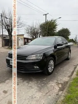 Volkswagen VENTO - foto 1