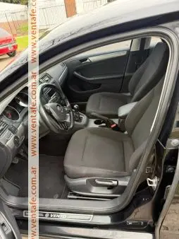 Volkswagen Vento - foto 2
