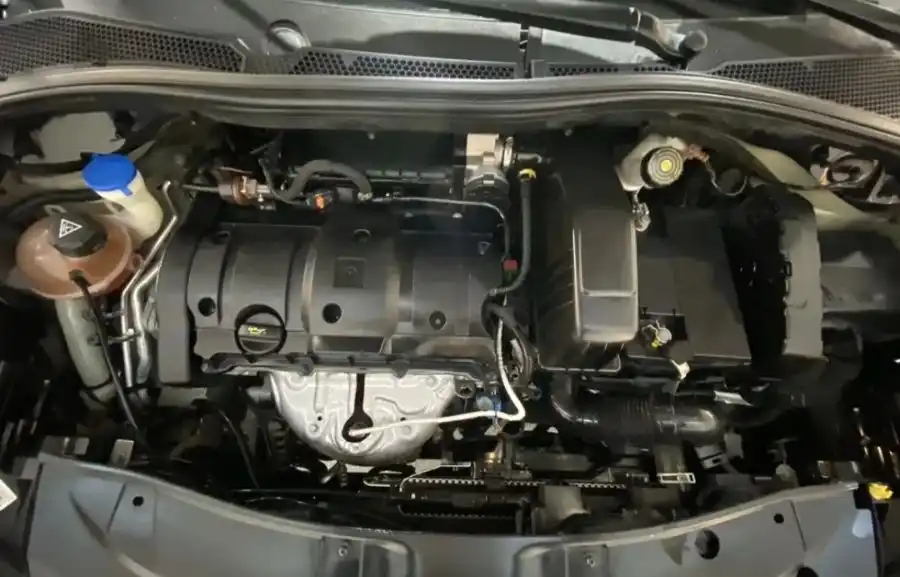 Peugeot 2008 Allure 1.6 (No Es Motor  Thp)  2008 - foto 5