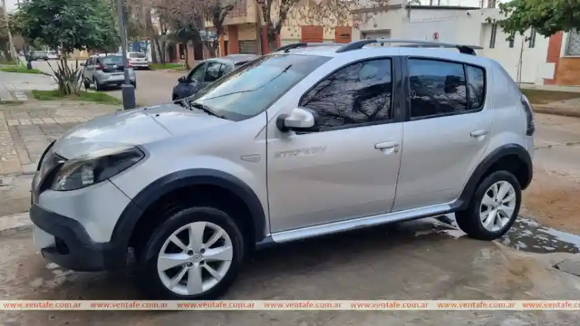 Renault Sandero Stepway Privilege Nav 2014  2014 - foto 2