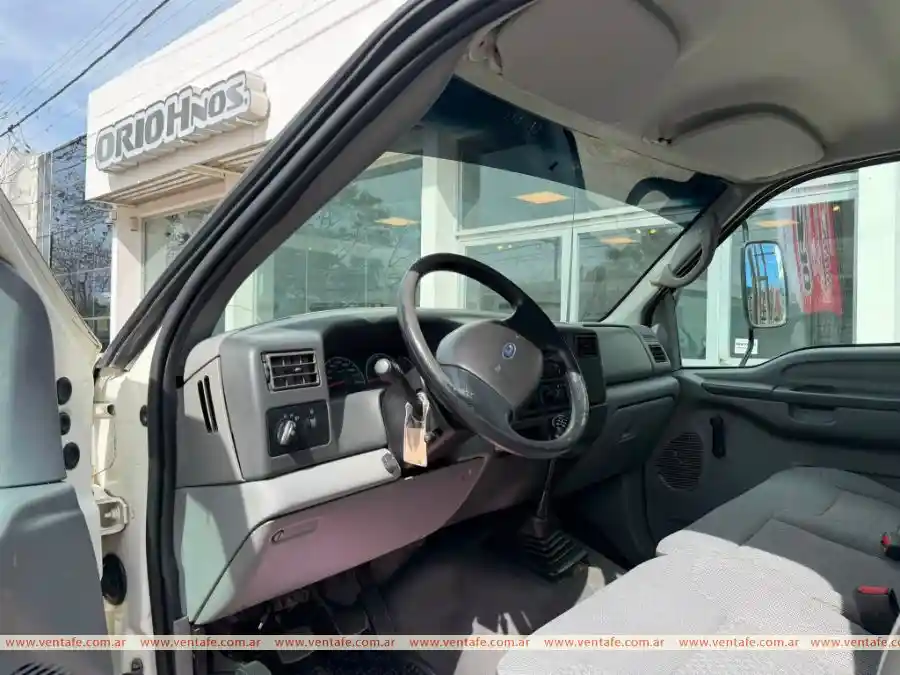 Ford F-4000 Cummins Euro Mec Iii 4X2 Año 2009  2009 - foto 5