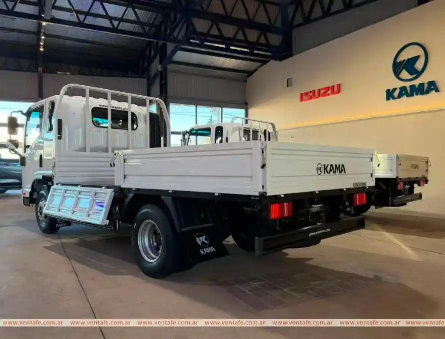 Kama M3 Cargo Cab. Ext. Con Caja De Carga Okm My26 - foto 3