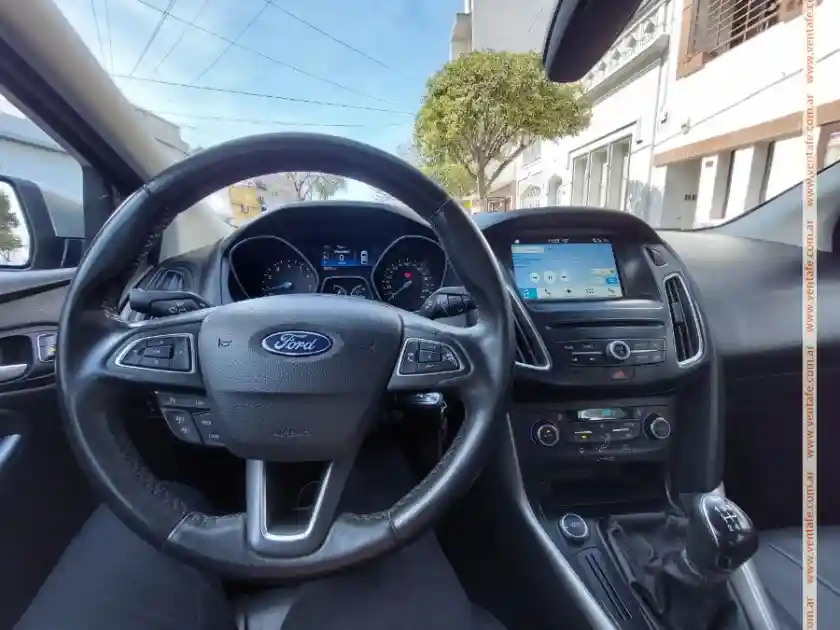 Ford Focus 3 2016 Se Plus 2.0L Nafta - 5Ta Manual  2016 - foto 5
