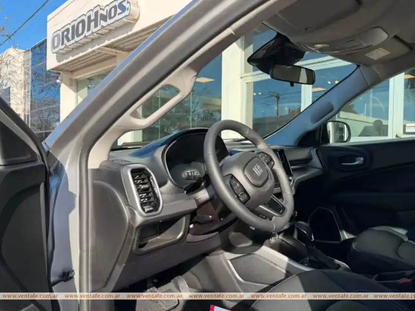Fiat Toro Freedom 1.3 Nafta Turbo At6 4X2 0Km My26  2026 - foto 4