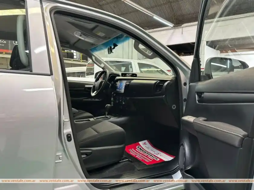 Toyota Hilux D/C 2.4 Tdi Automatica Dx 4X4 0Km My2026 - foto 4