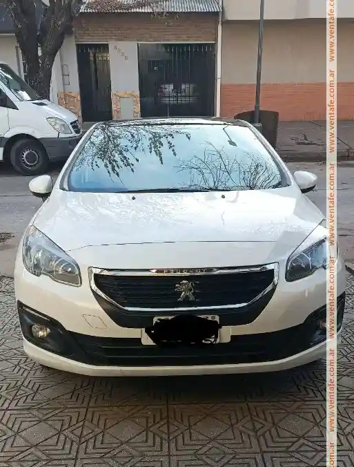 Peugeot 308 Allure con nav 2016. 2016 - foto 1