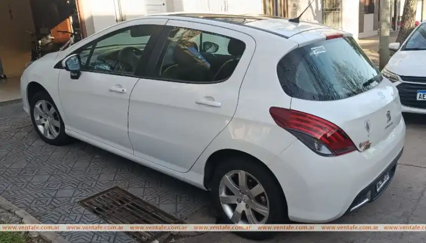 Peugeot 308 Allure Con Nav 2016.  2016 - foto 3
