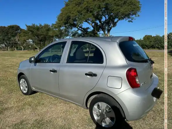 Nissan March Pure Drive 1.6 - foto 2