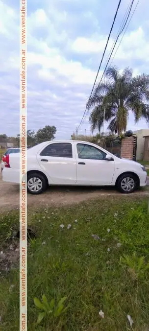 Toyota Etios X - foto 3
