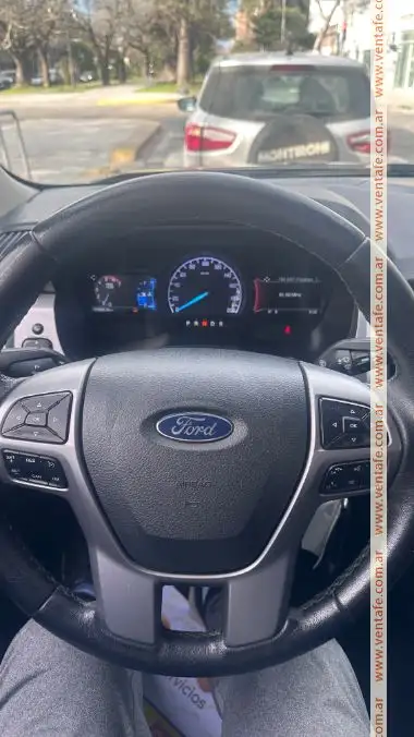 Ford Ranger Xlt 2.2 4X2 Automática 2023 53000Km  2023 - foto 3