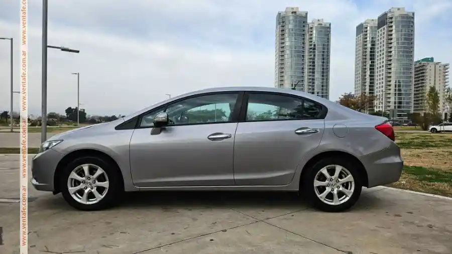 Honda Civic Exs 1.8 Mt 2014 – Service Oficial  2014 - foto 3