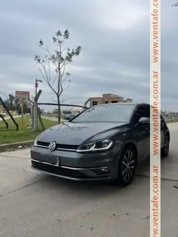 Volkswagen Golf 1.4 Tsi Highline Dsg 2018  2018 - foto 1