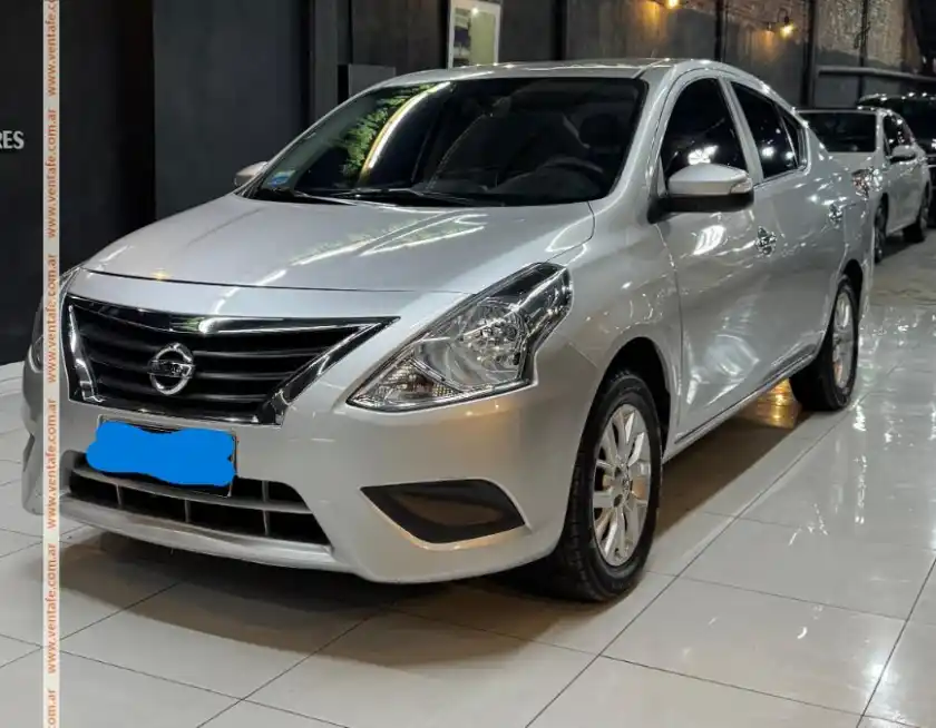 Nissan VERSA 1.6 ADVANCE V-DRIVE - foto 1