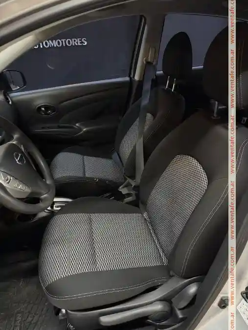 Nissan Versa 1.6 Advance V-Drive - foto 4