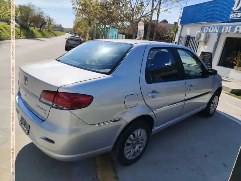 Fiat Siena  2010 - foto 2