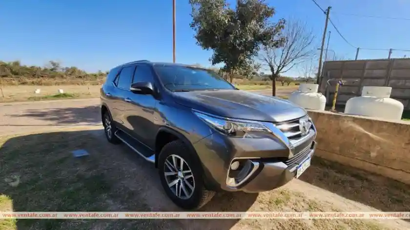 Toyota Sw4 - foto 1