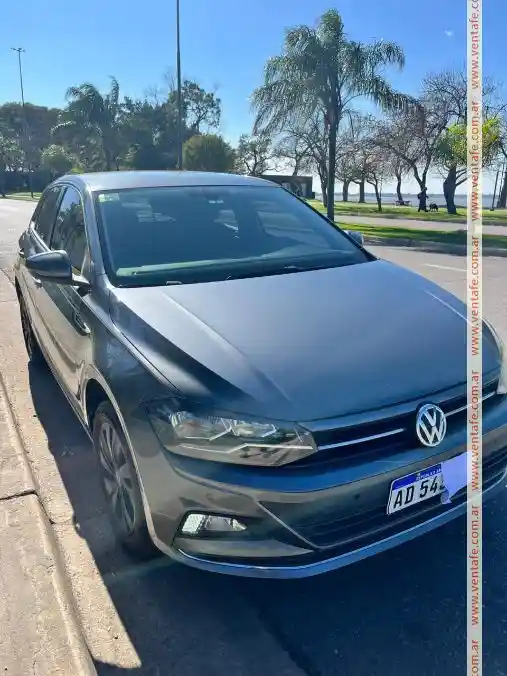 Volkswagen Polo 1.6 Msi Highline  2019 - foto 1