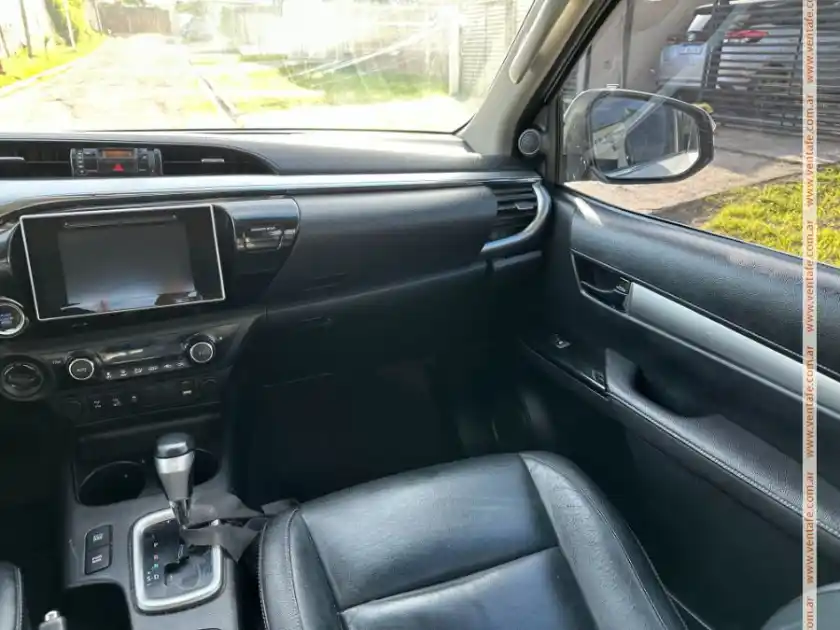 Toyota Hilux 2017 Srx Dc 2.8 4X4 Aut  2017 - foto 4