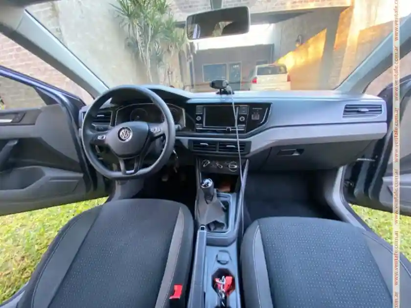 Volkswagen Polo Comfortline 5 Puertas 2019  2019 - foto 5