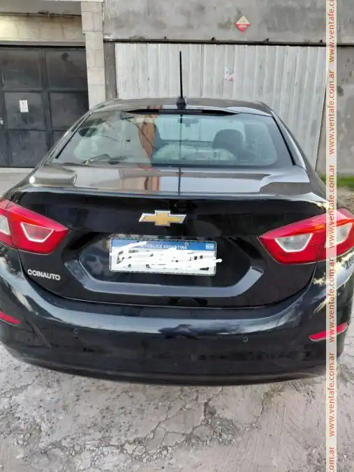 Chevrolet Cruze  2022 - foto 2