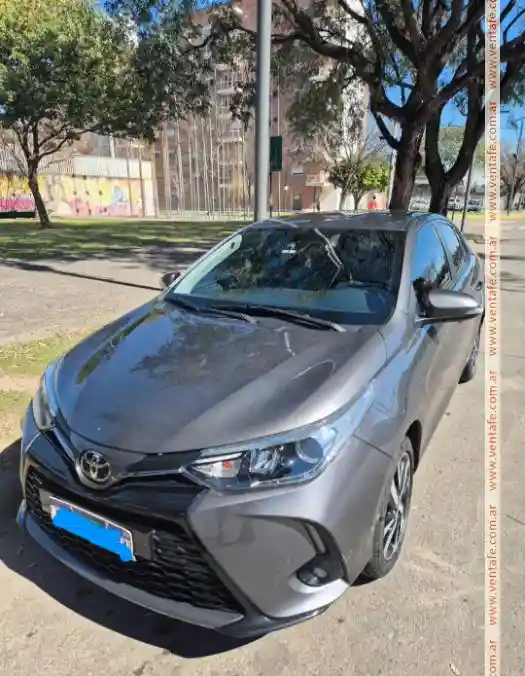 Toyota Yaris 1.5 107Cv Xls Pack Cvt Sedan  2023 - foto 2