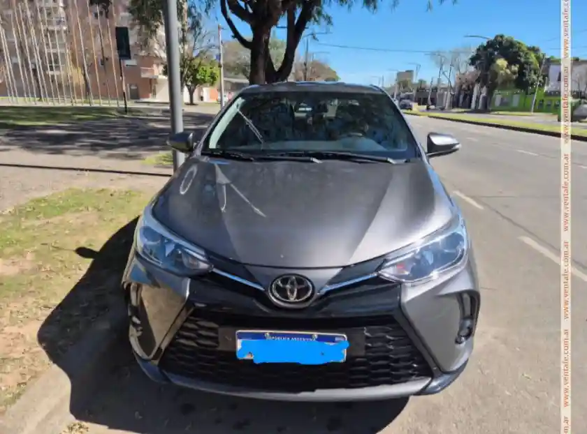 Toyota Yaris 1.5 107Cv Xls Pack Cvt Sedan  2023 - foto 3