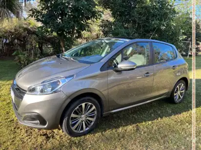Peugeot 208 Allure Año 2017 - 90.000 Km !!  2017 - foto 1
