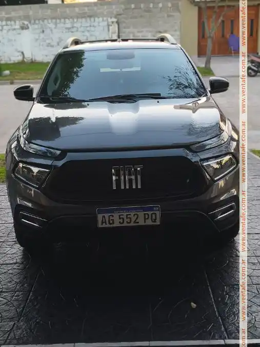 Fiat Toro 1.8 Nafta  2024 AT 37000 km 2024 - foto 1