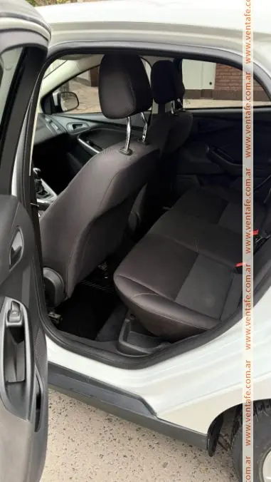 Ford Focus 1.6 S 2017 130Mil Km  2017 - foto 4