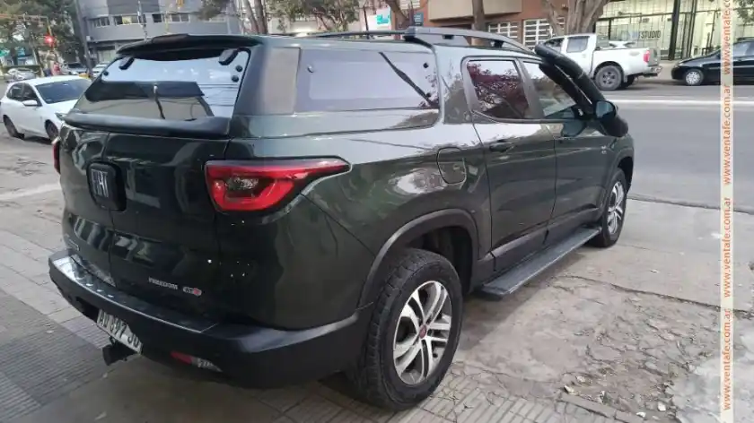 Fiat Toro Freedom 4X4 At9 2.0Tdi Año 2019  2019 - foto 2