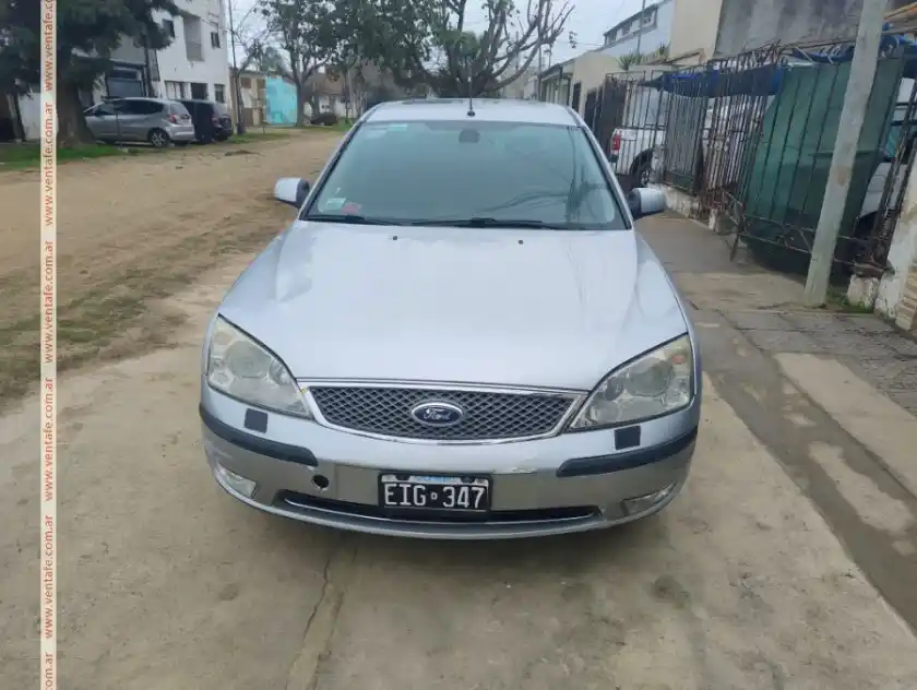 Ford Mondeo Ghia 2.0 Naftero  2004 - foto 1