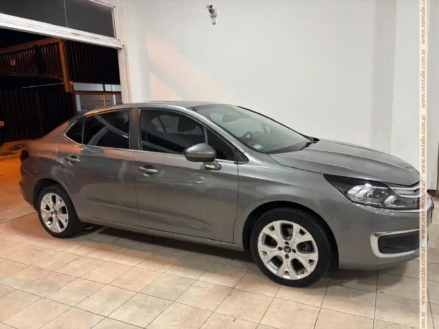 Citroën C4 Lounge 1.6 Feel Pack Cuero 2018 !!!!  2018 - foto 2